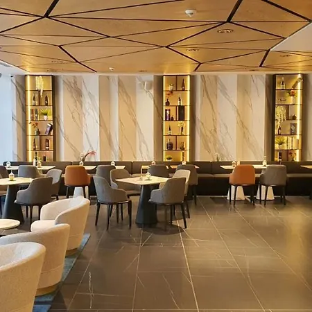 فندق بلغاريا 4*